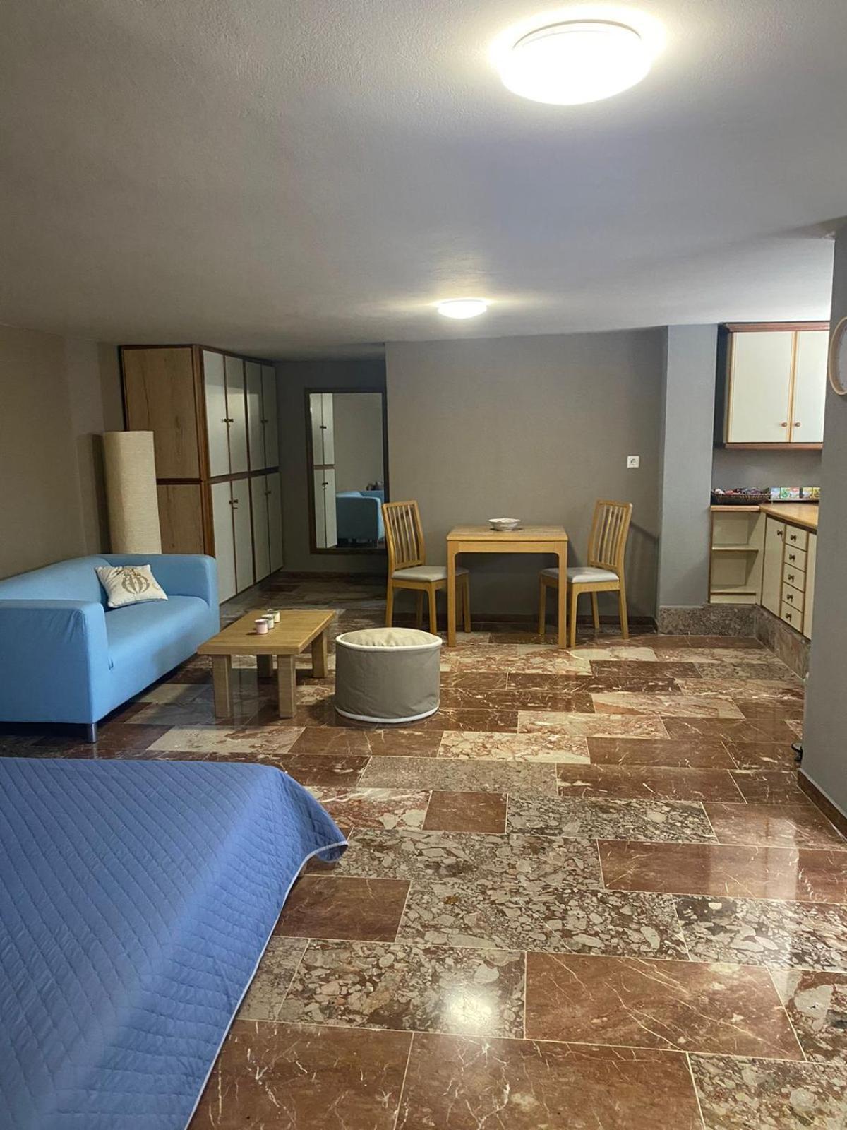 Zoes Place Apartment Artemida  Exterior photo